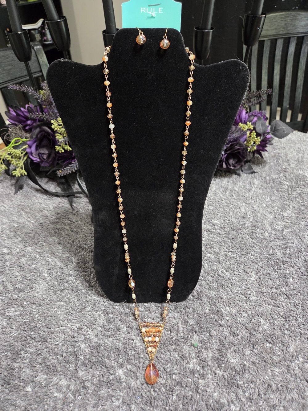 Elegant Rose Gold and Peach Beaded Pendant Necklace & Earring Set
